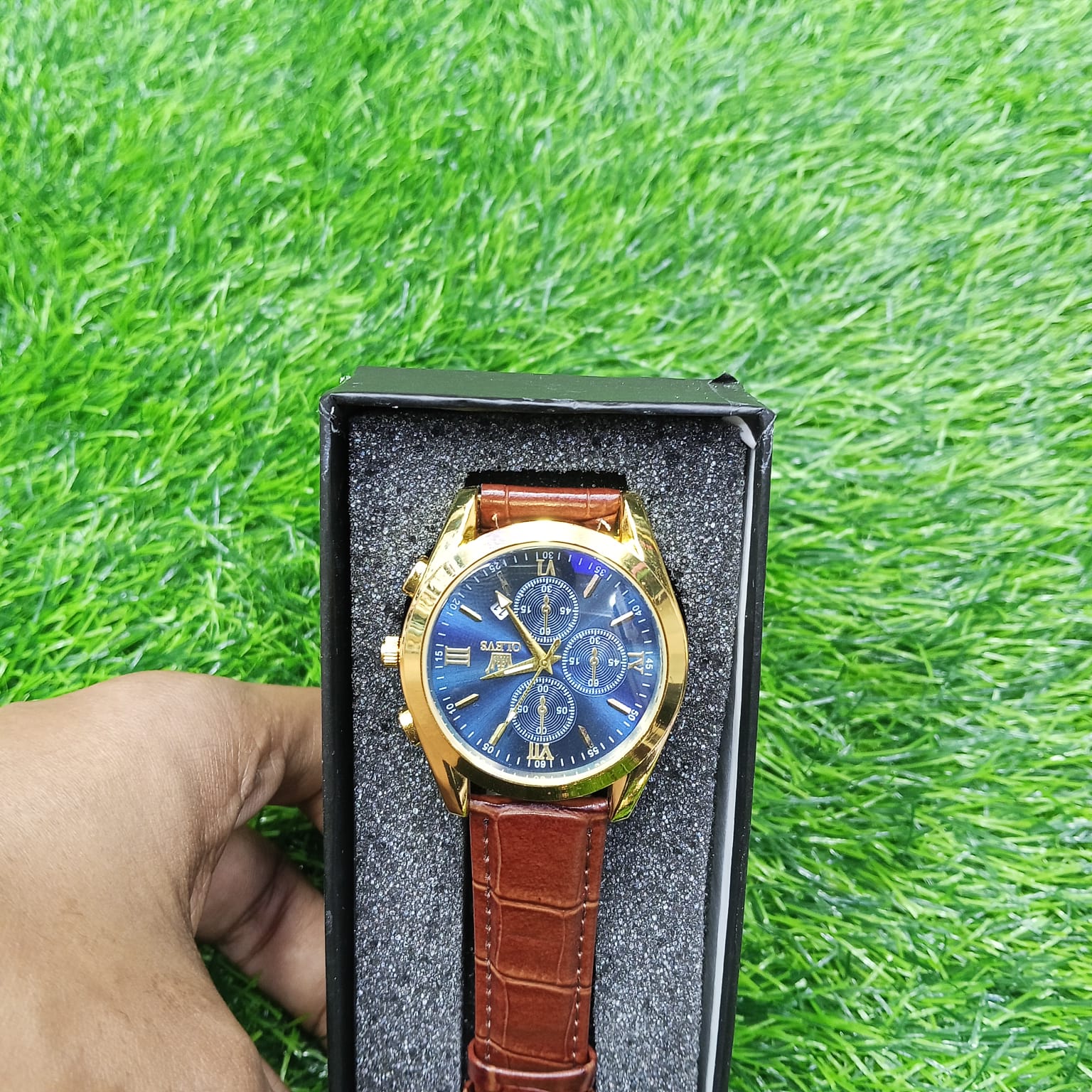 OLEVS 5610 New Luxury Fashion Glass Quartz Analog Men Watch-Water Resistant - Image 2